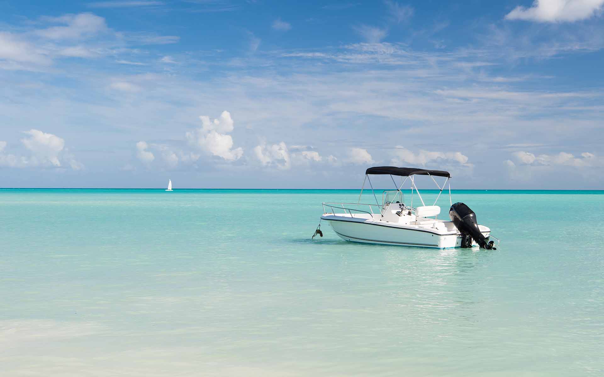 Sea Spray Marina - Elbow Cay -Bahamas-1-Boat